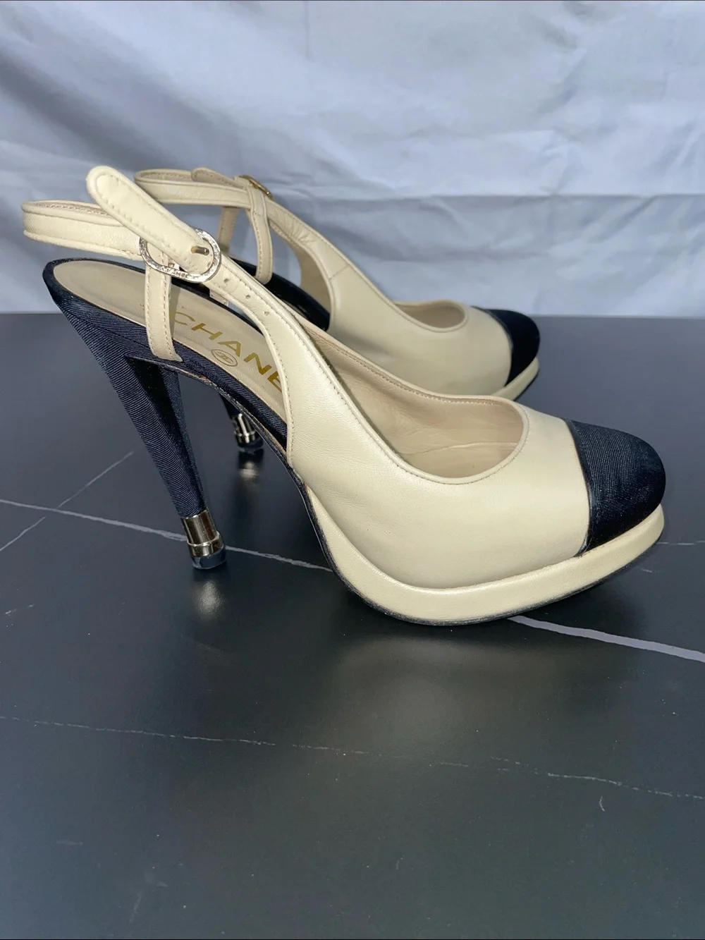 CHANEL TWO TONE CAP TOE SLINGBACK HEELS FTL-08-193